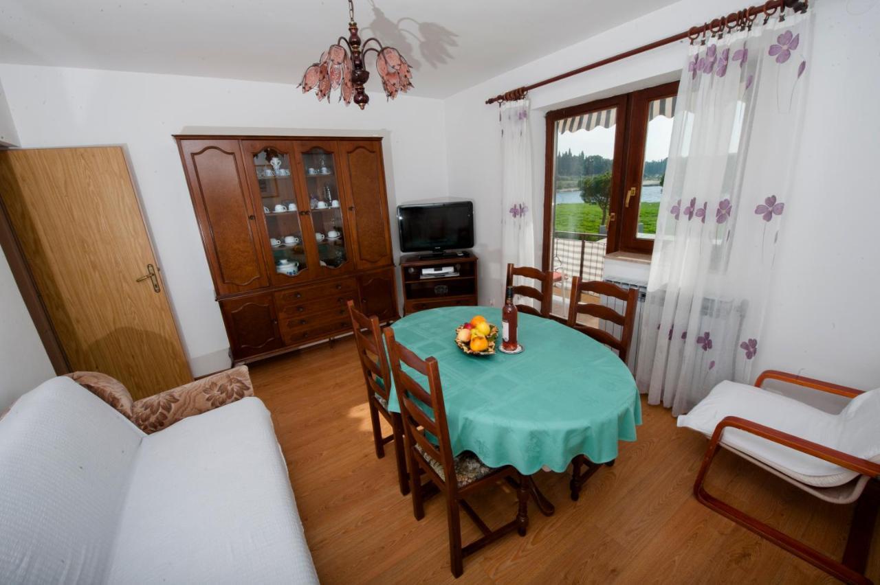 Apartments Val Mari - Laguna Rovinj Exteriör bild